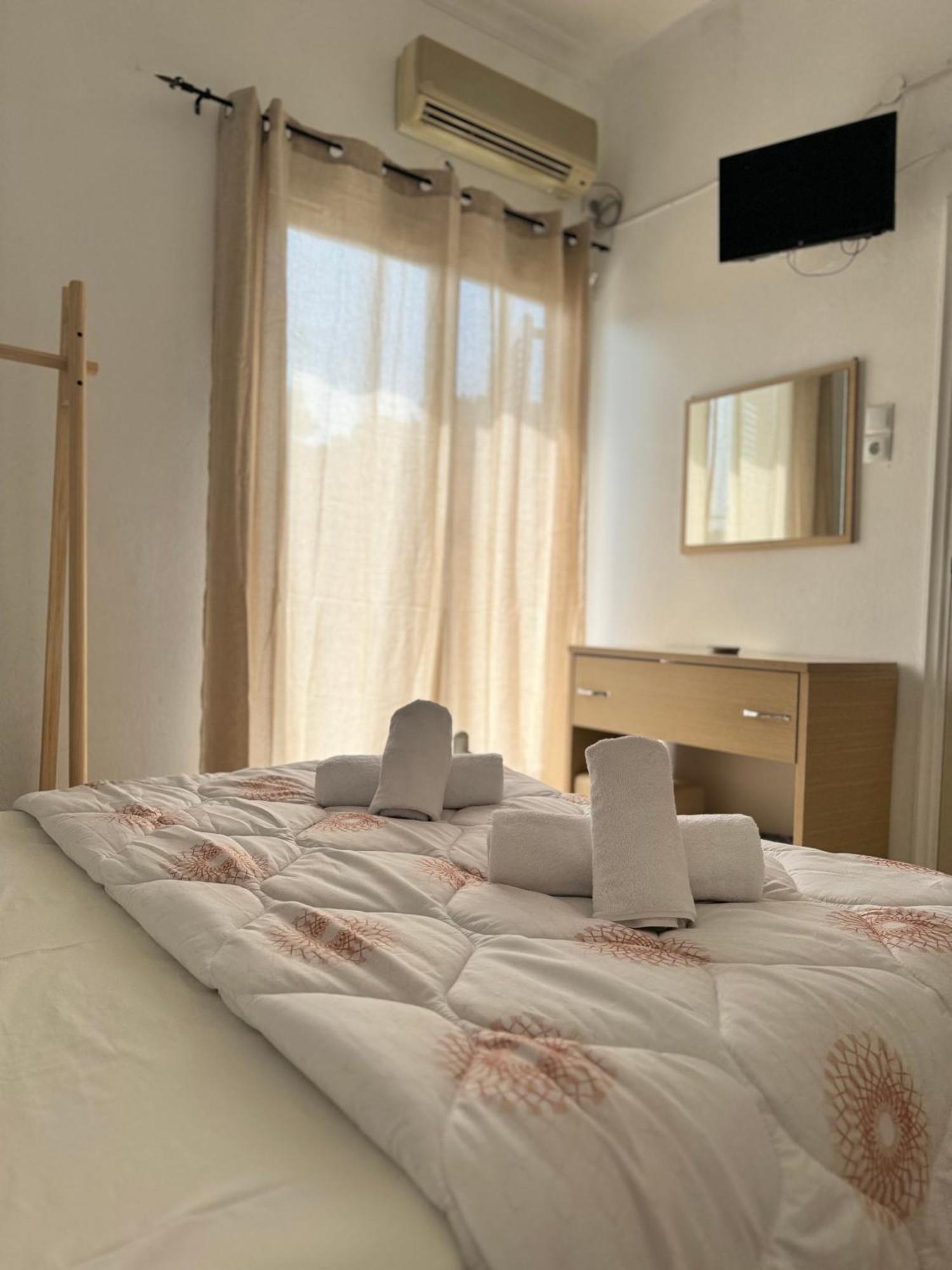 Santa Marina Rooms Agia Marina  Buitenkant foto